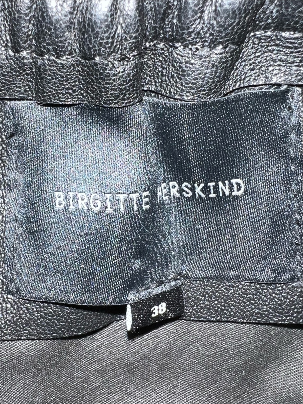 Birgitte Herskind Black Genuine Leather Bermuda Shorts High Waist EU 38 US 6 - Picture 10 of 11